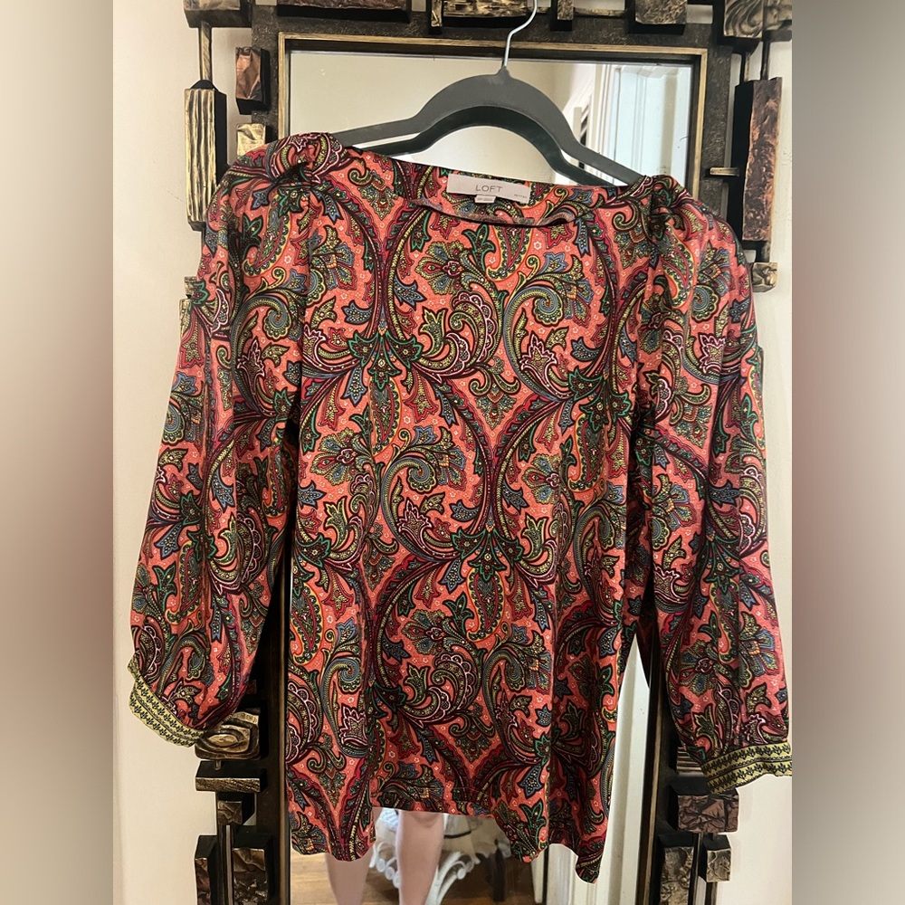 Loft brand extra small size almost new once only wear
